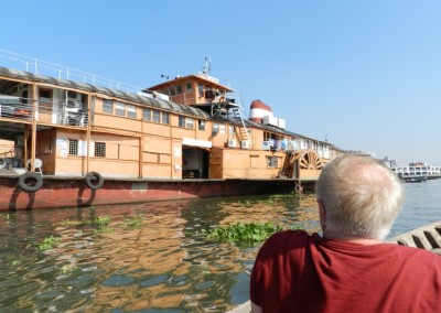 Boat ride in Dhaka city tour