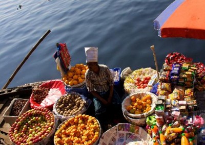 Floating shop in Sadarghat
