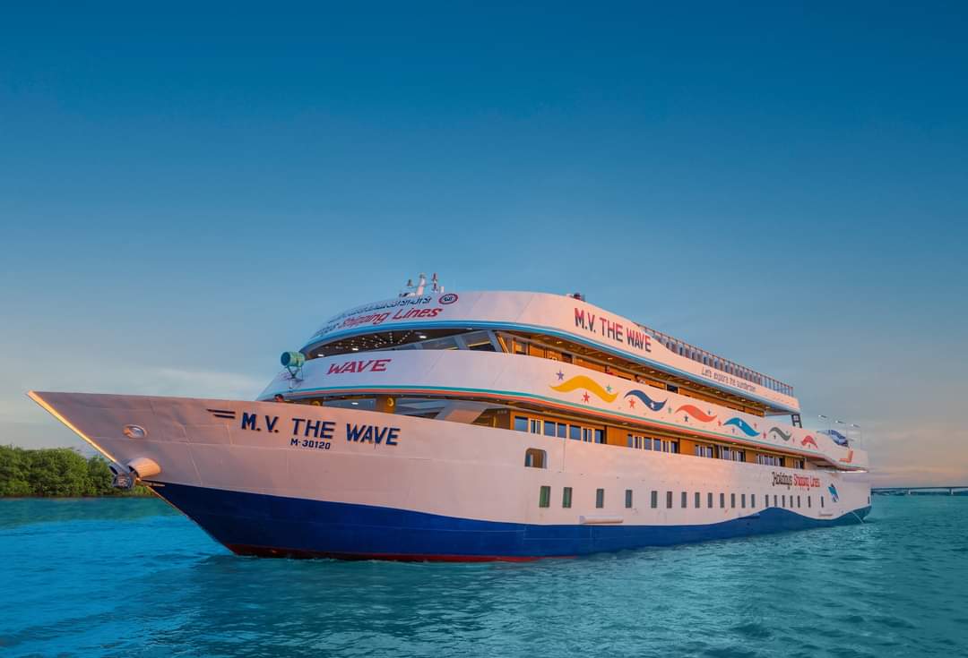 Bangladesh river cruise vessels